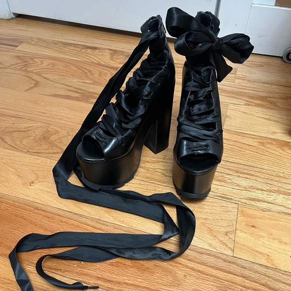 YRU x Dolls Kill Ballet Bae Platform Heels - Picture 2 of 6